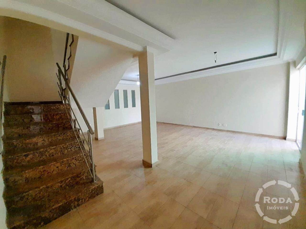 Casa para aluguel no Campo Grande: 