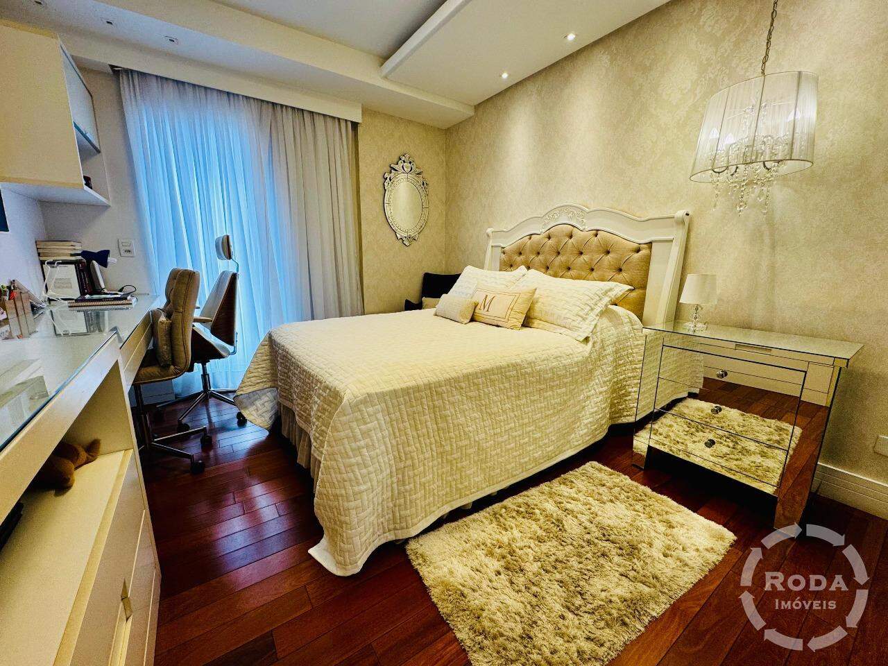 Apartamento à venda no Embaré: 