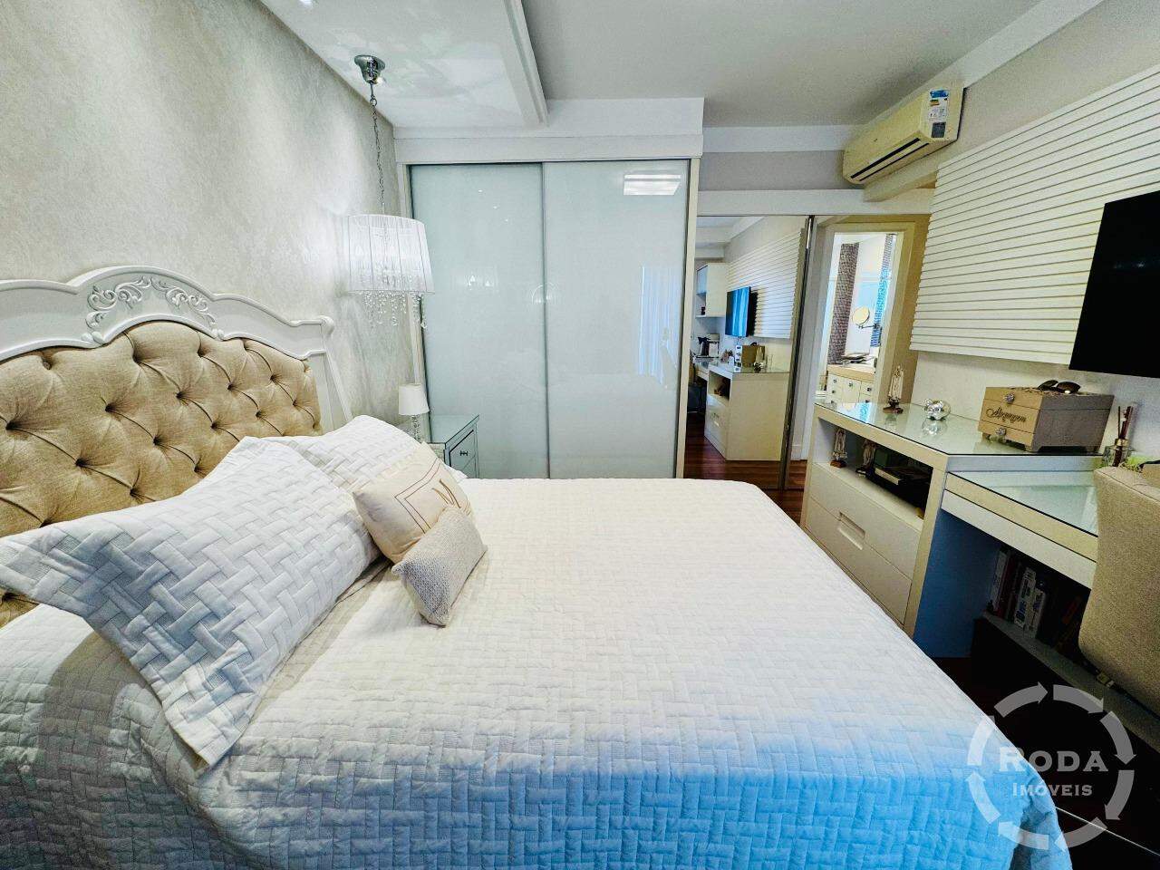 Apartamento à venda no Embaré: 
