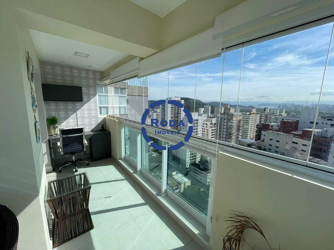 Apartamento à venda no Astúrias: 