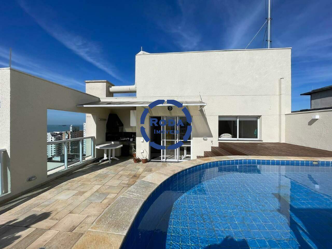 Apartamento à venda no Astúrias: 