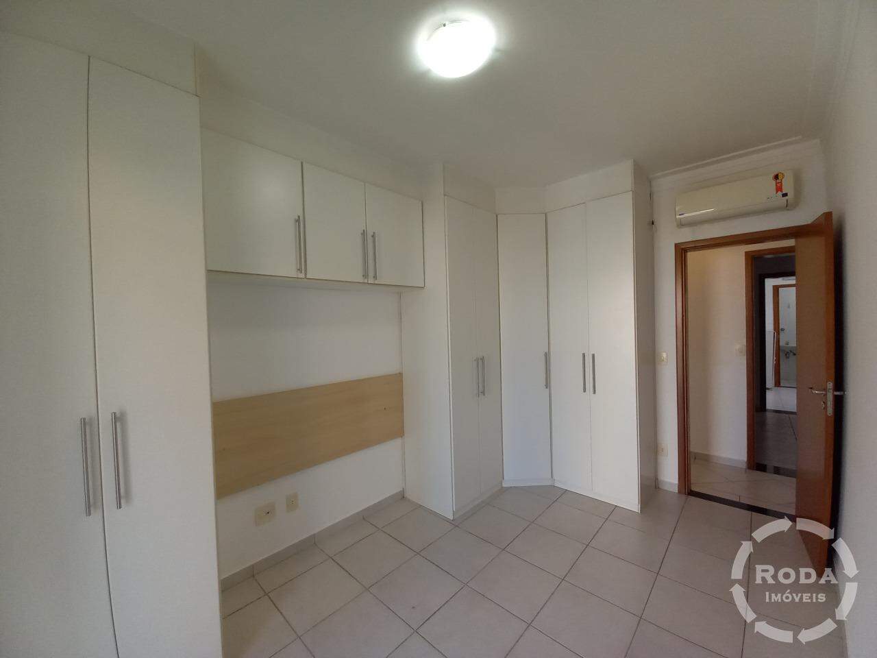 Apartamento à venda no Embaré: 