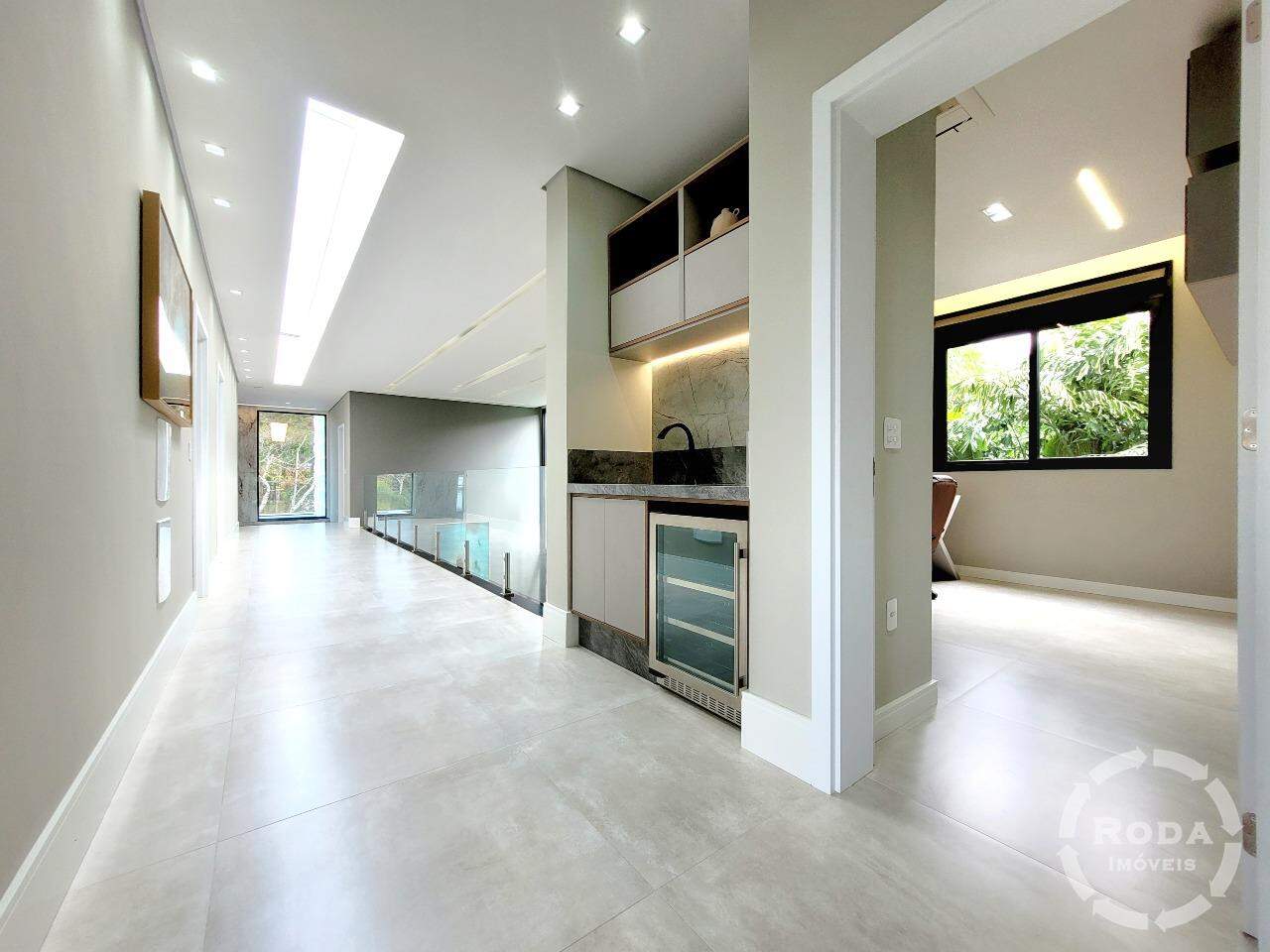 Casa de Condomínio à venda no Riviera de São Lourenço: 