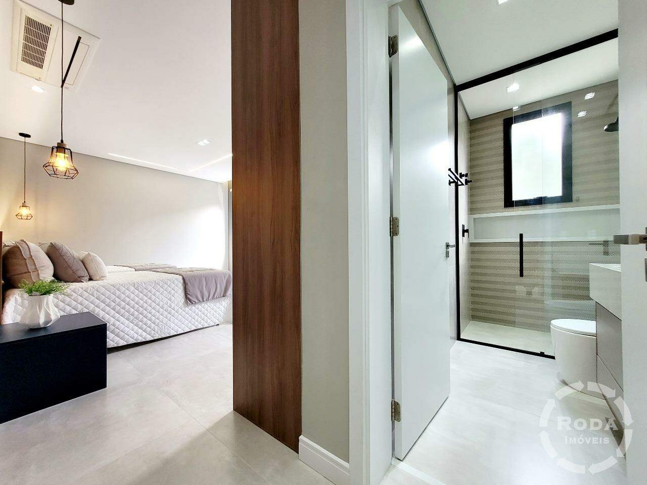 Casa de Condomínio à venda no Riviera de São Lourenço: 