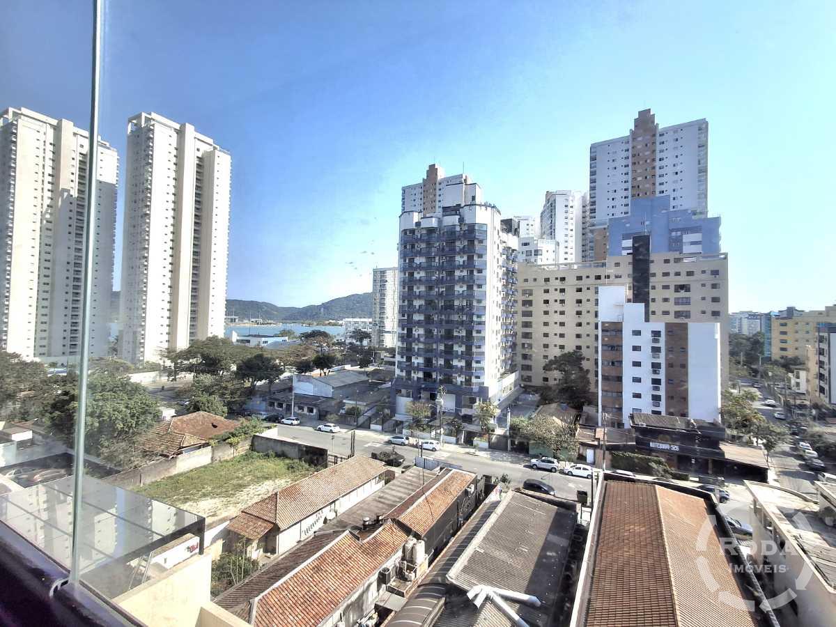 Apartamento à venda no Ponta da Praia: 