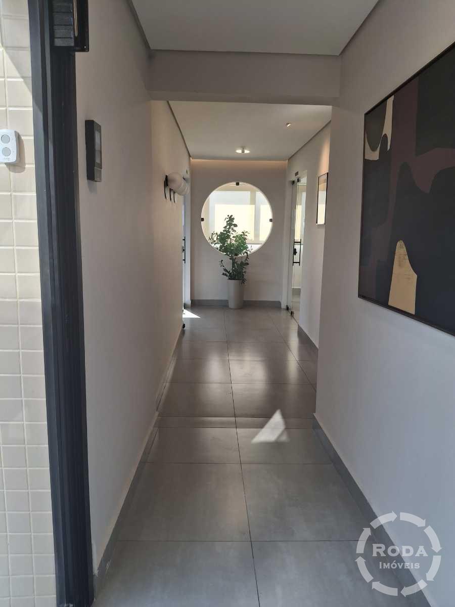 Apartamento à venda no Ponta da Praia: 