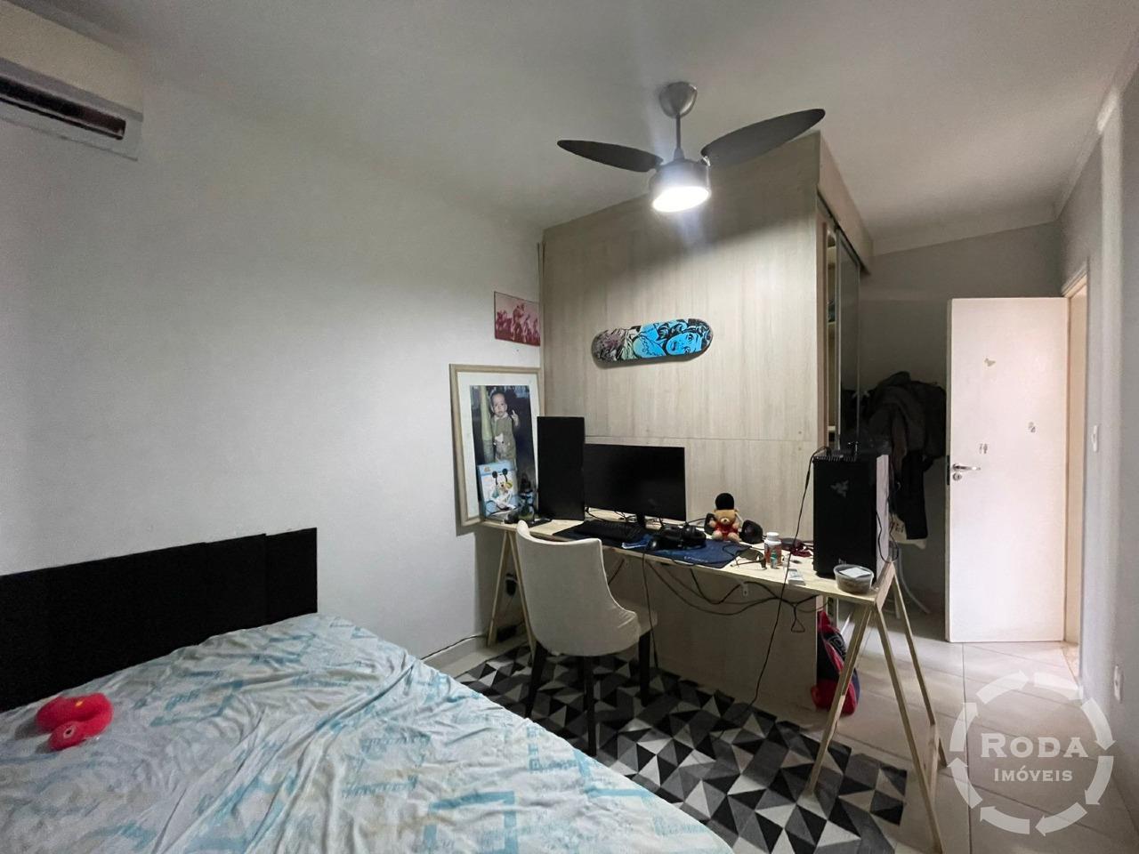 Apartamento à venda no Embaré: 