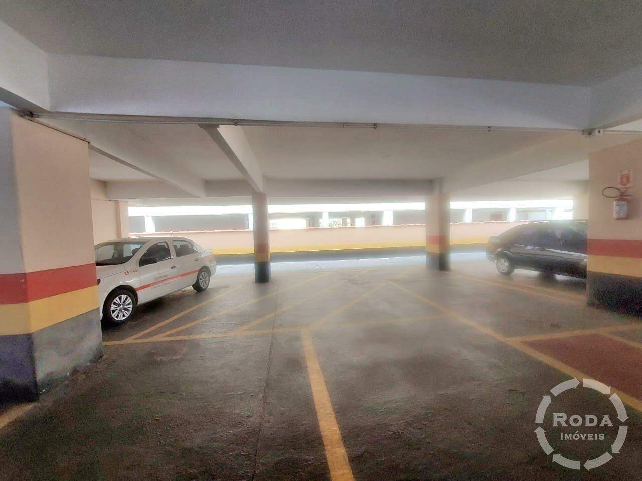 Apartamento para aluguel no Campo Grande: 