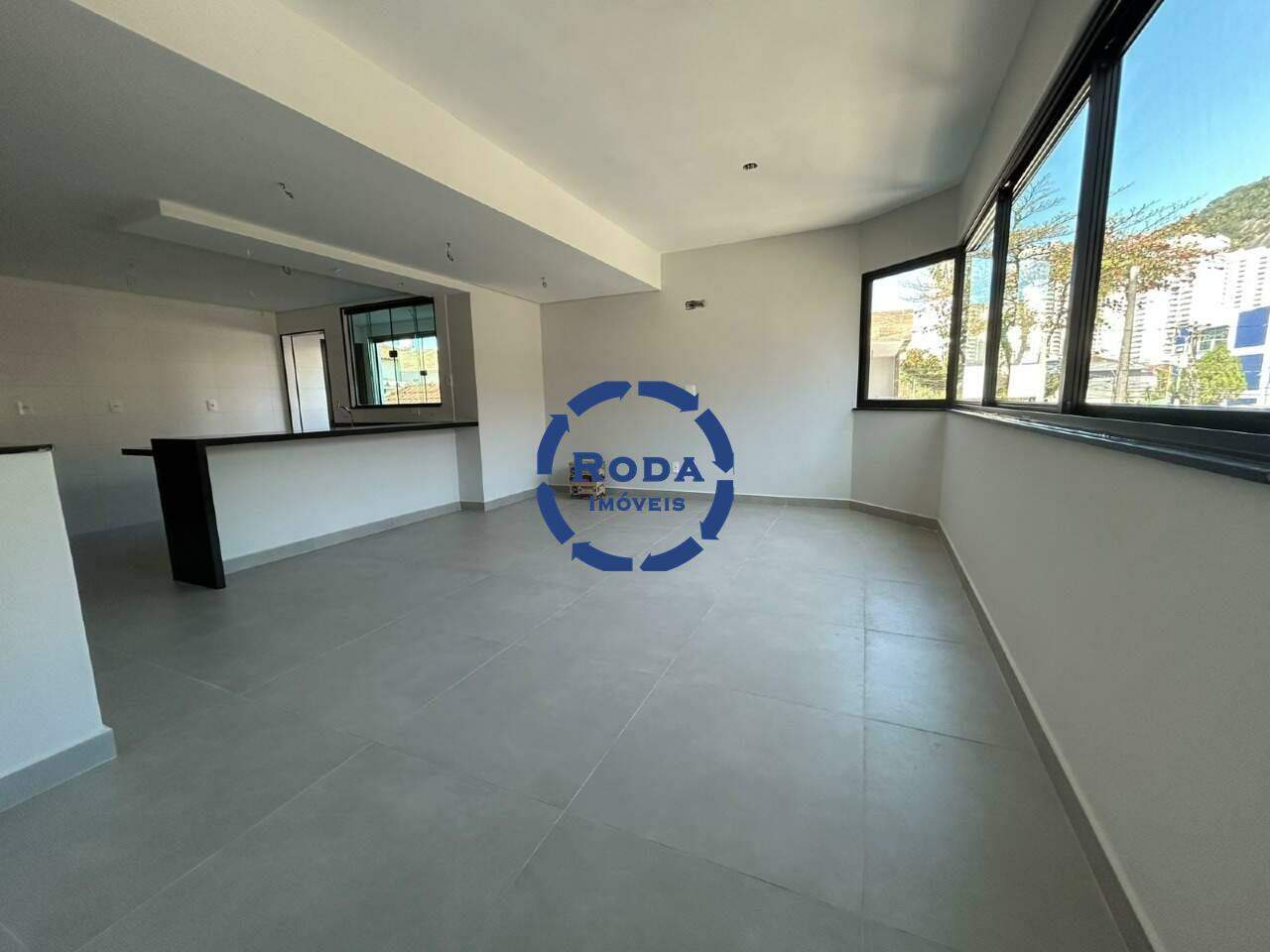 Casa à venda no Marapé: 