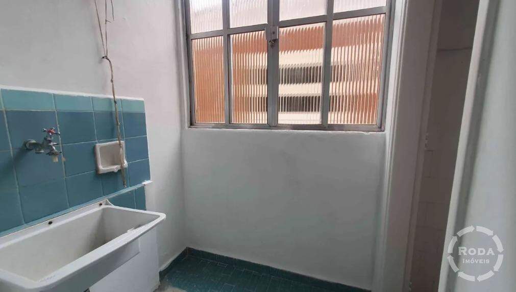 Apartamento para aluguel no Embaré: 