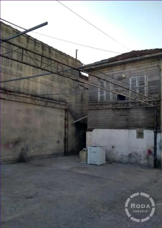 Terreno à venda no Macuco: 