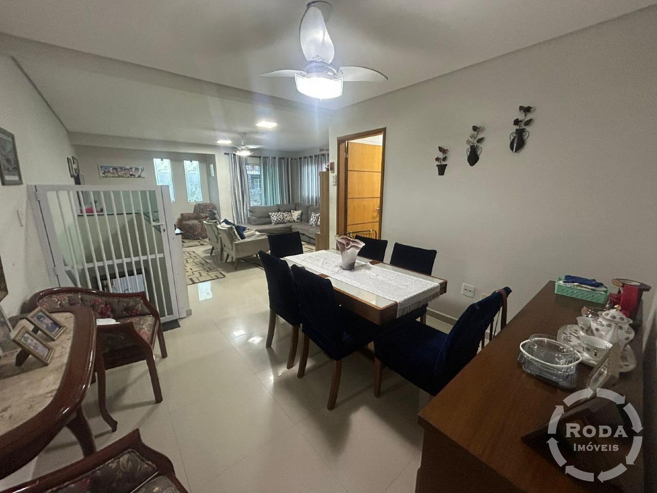 Casa à venda no Ponta da Praia: 