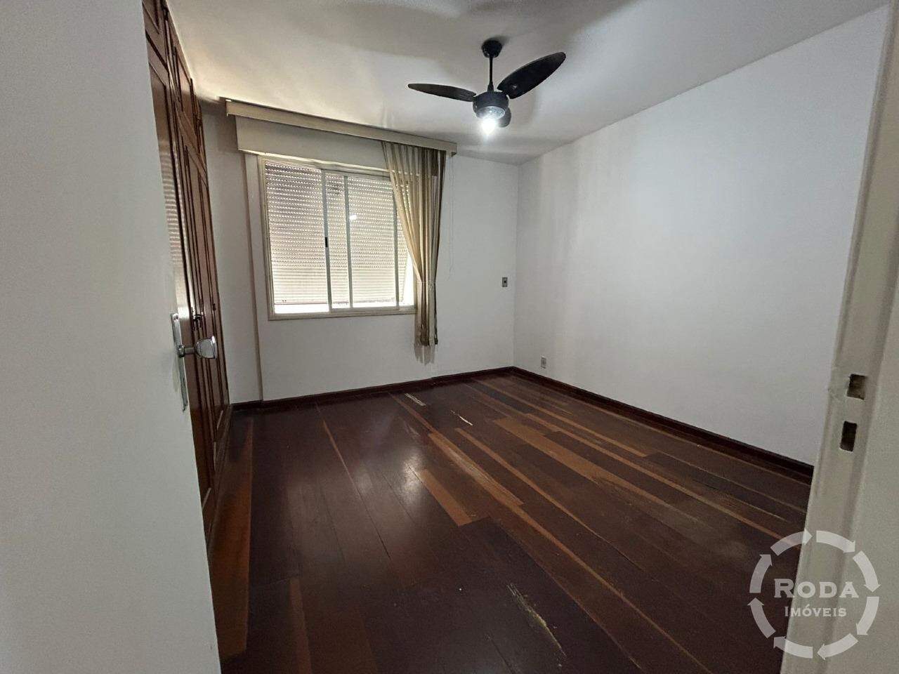 Apartamento à venda no Ponta da Praia: 