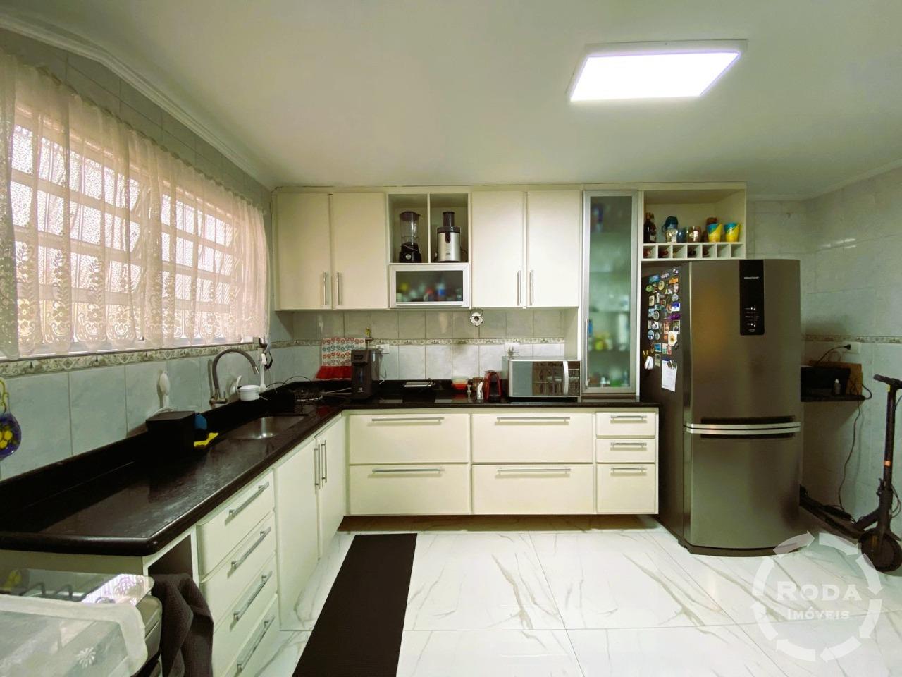 Casa à venda no Encruzilhada: 