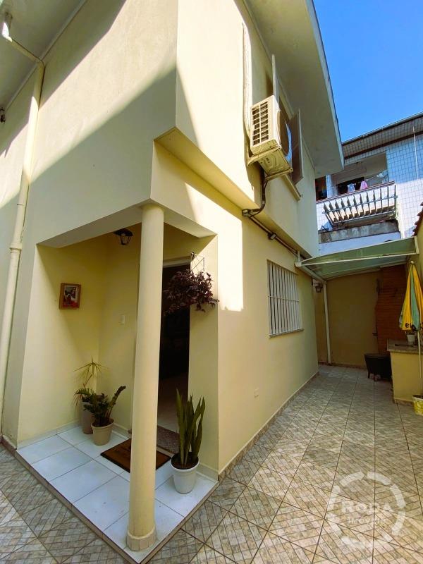 Casa à venda no Encruzilhada: 