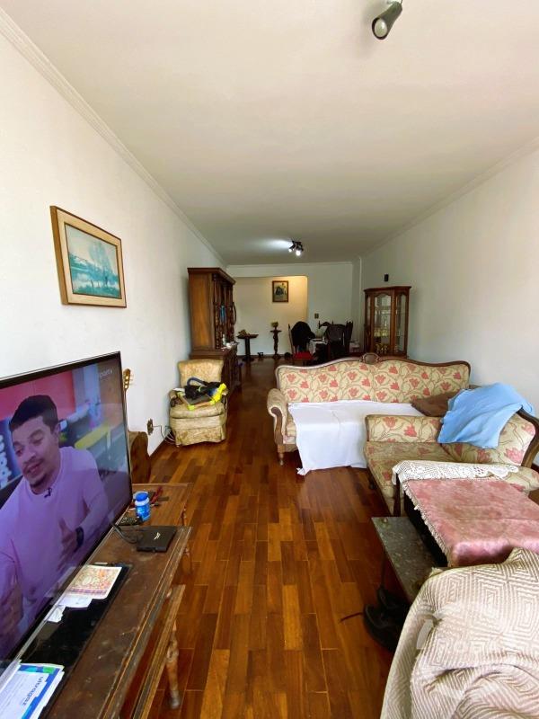 Apartamento à venda no Gonzaga: 