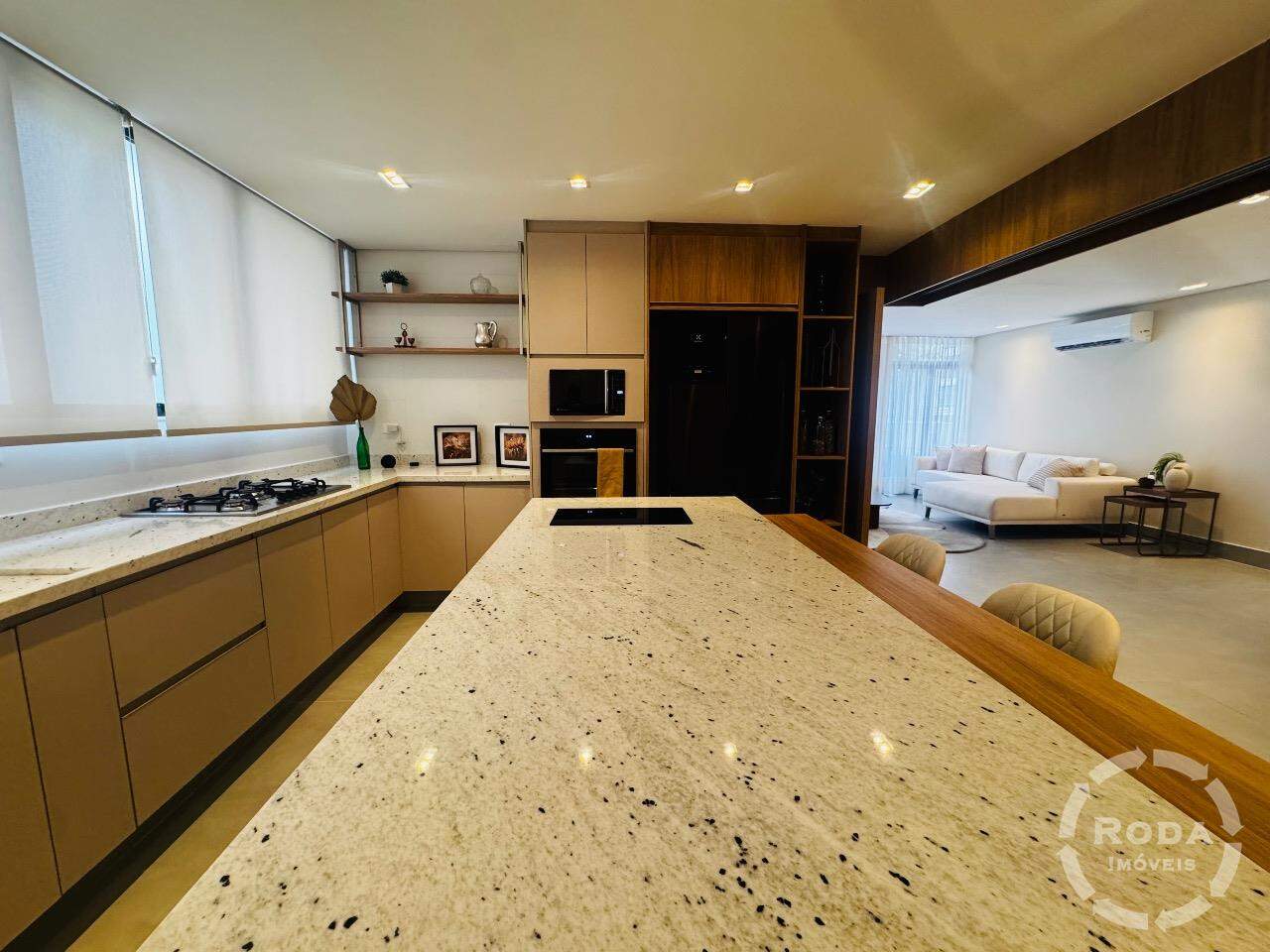 Apartamento à venda no Boqueirão: ilha