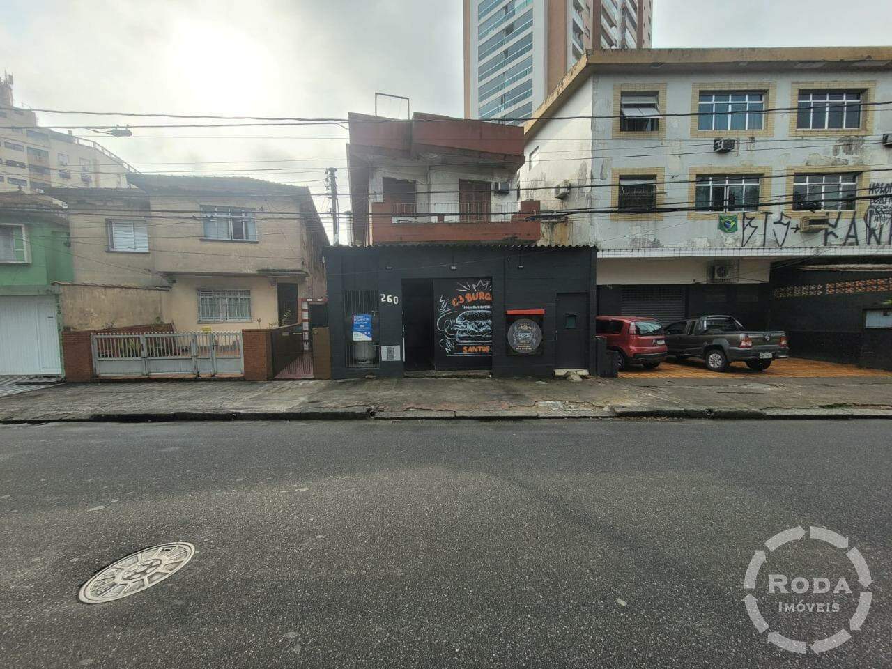 Casa à venda no Macuco: 