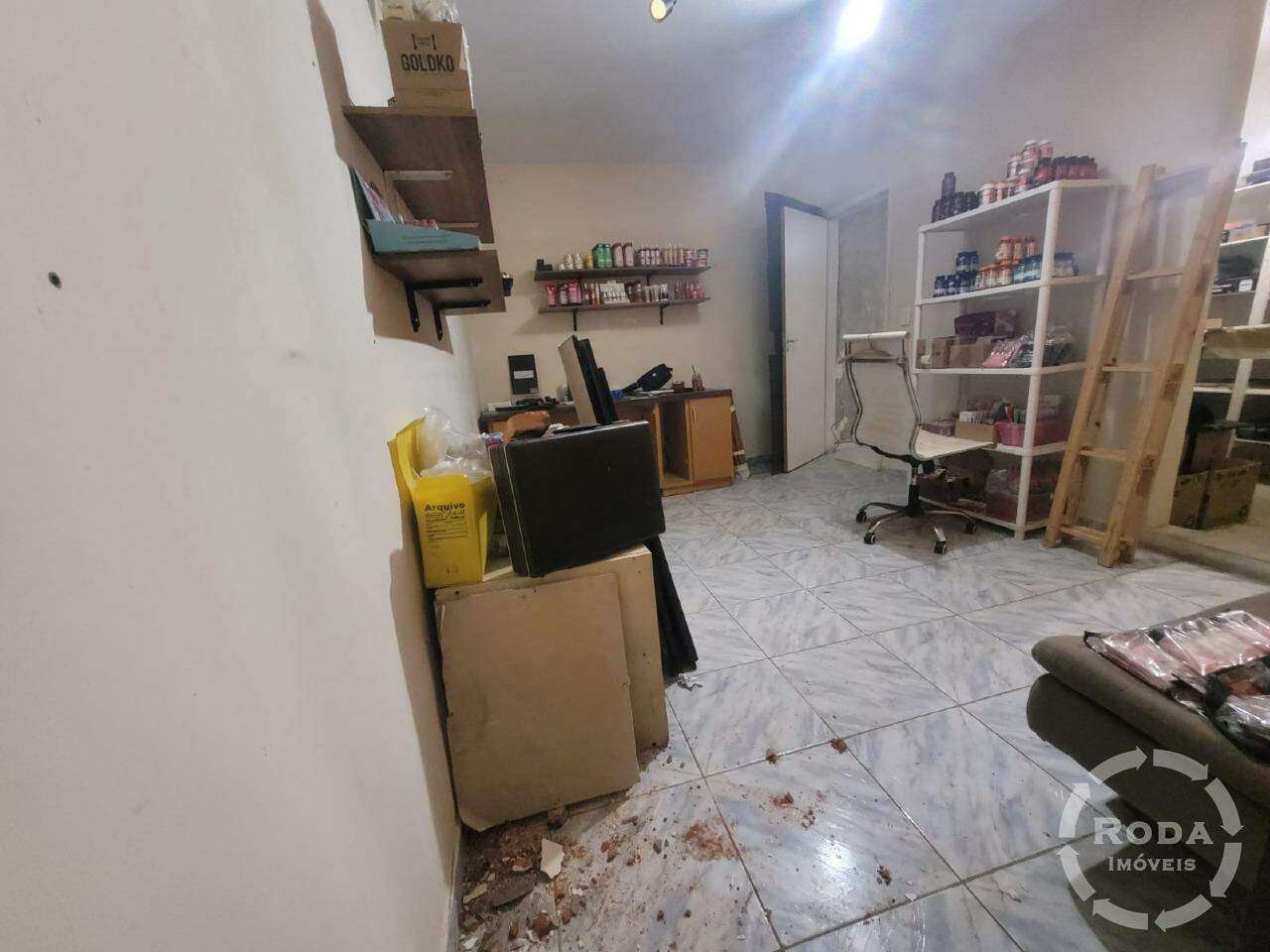 Casa à venda no Macuco: 