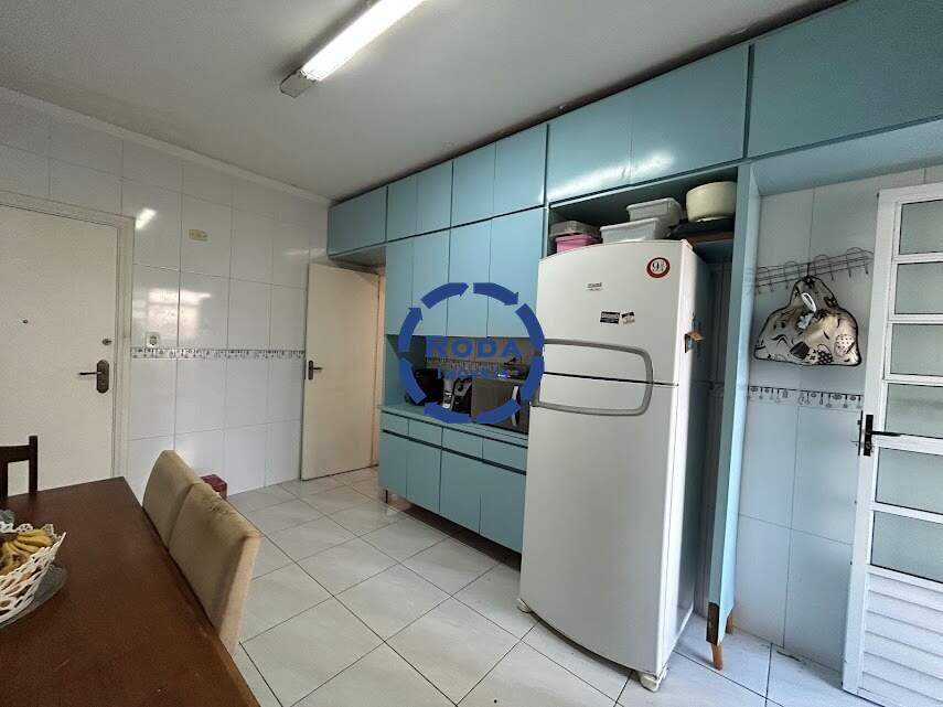 Apartamento à venda no Embaré: