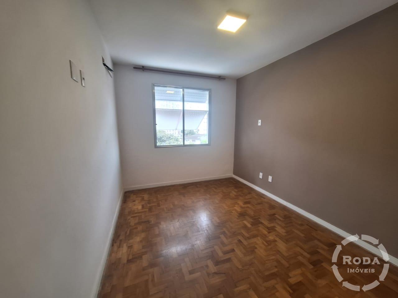 Apartamento à venda no Ponta da Praia: 