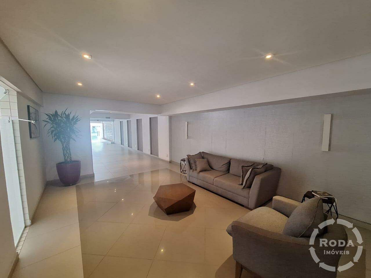 Apartamento à venda no Ponta da Praia: 