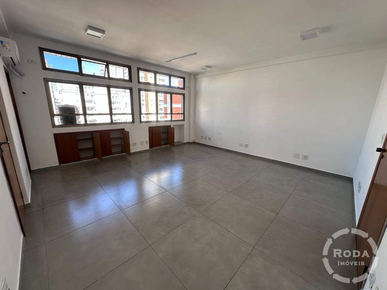 Sala para aluguel no Boqueirão: 