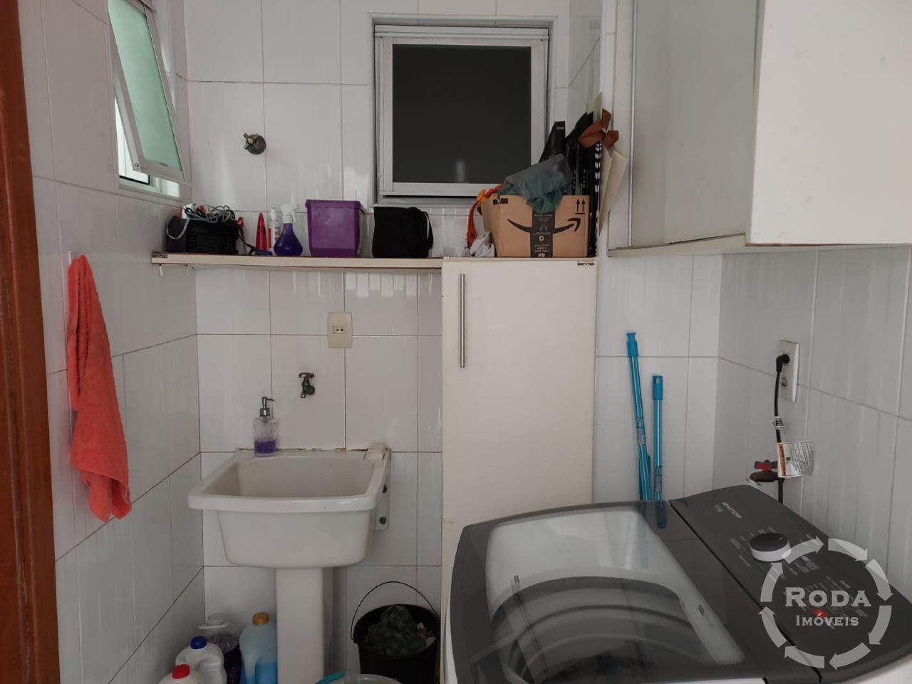 Casa à venda no Embaré: 