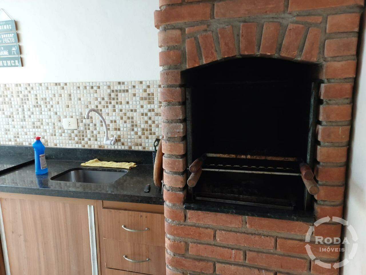 Casa à venda no Embaré: 