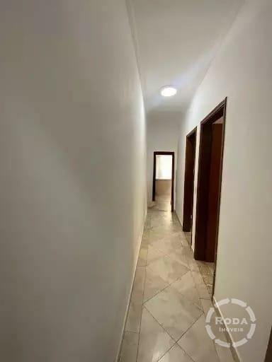 Casa à venda no Embaré: 