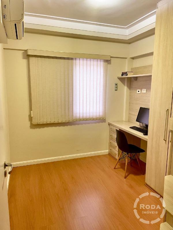 Apartamento à venda no Encruzilhada: 