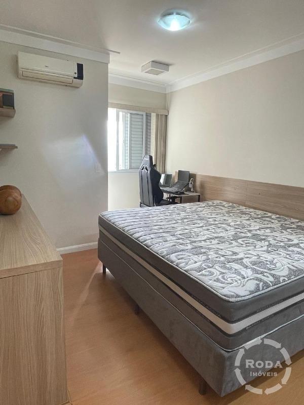 Apartamento à venda no Encruzilhada: 