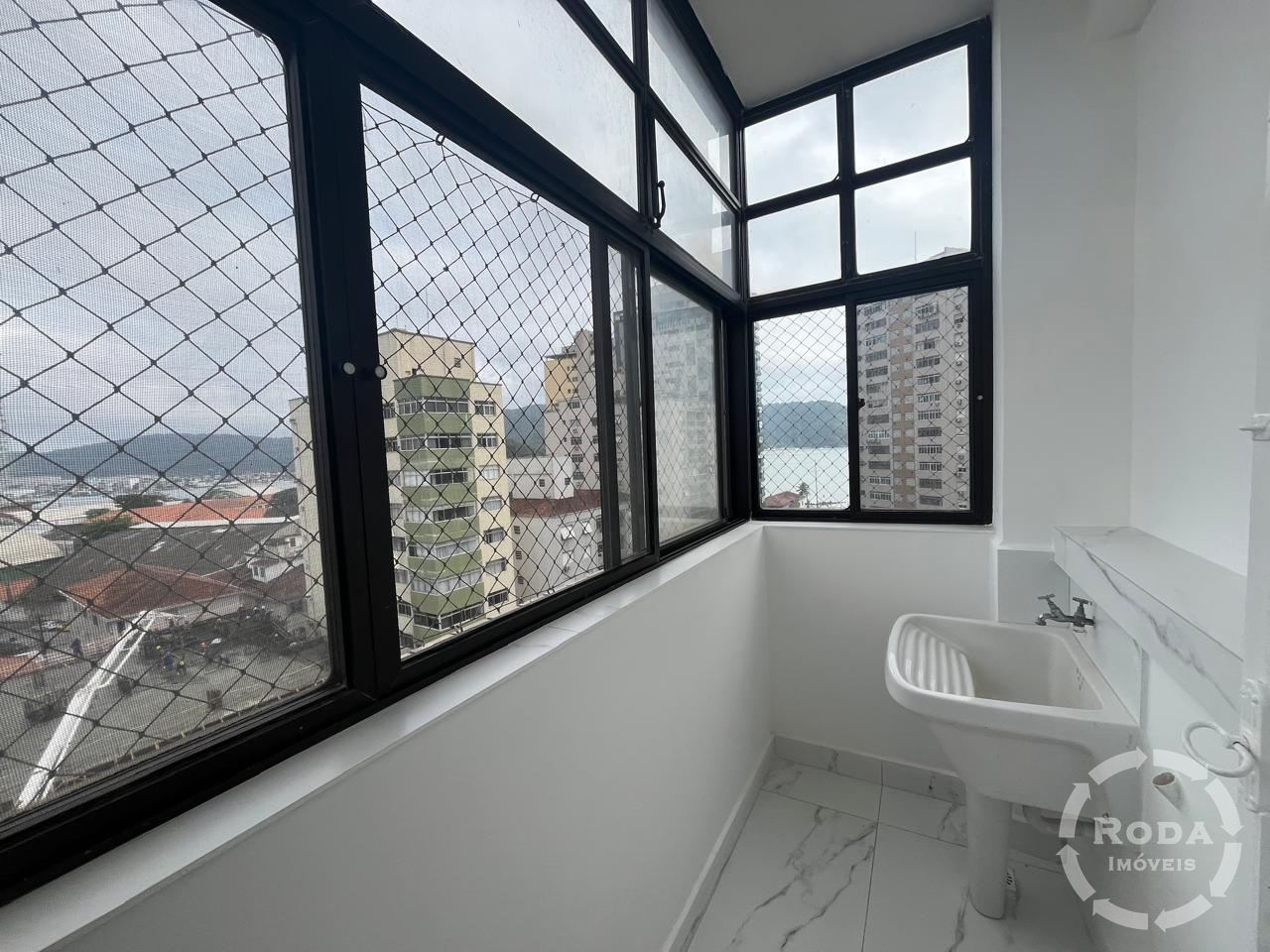 Apartamento à venda no Ponta da Praia: 