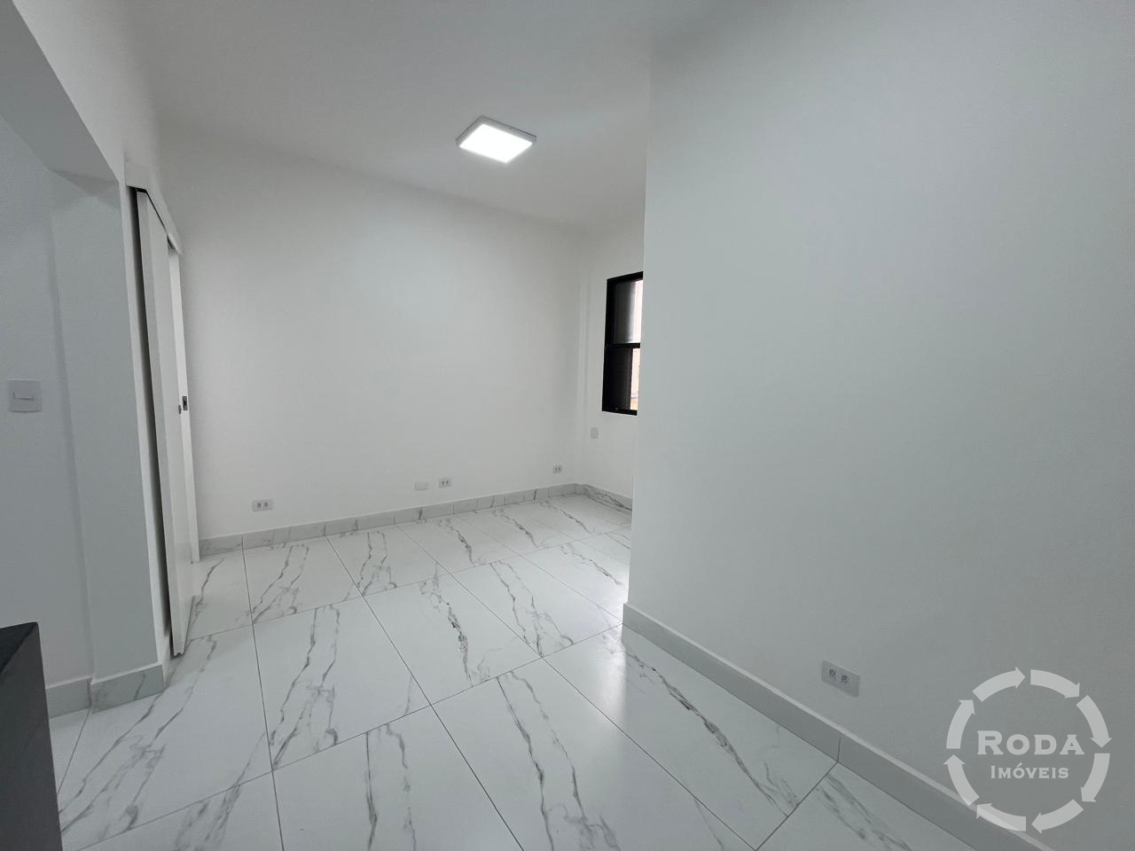 Apartamento à venda no Ponta da Praia: 