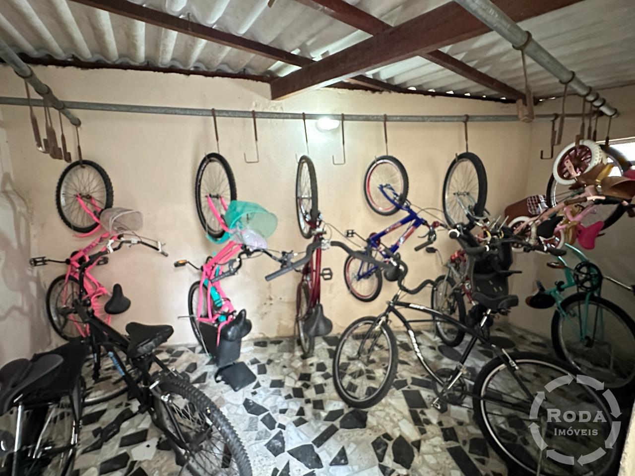 Apartamento à venda no Embaré: 