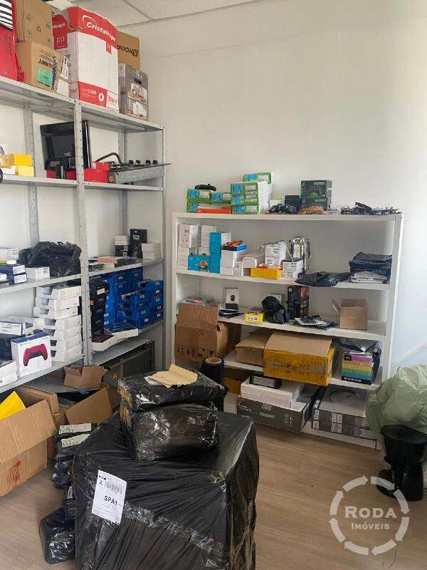 Sala à venda no Vila Mathias: 