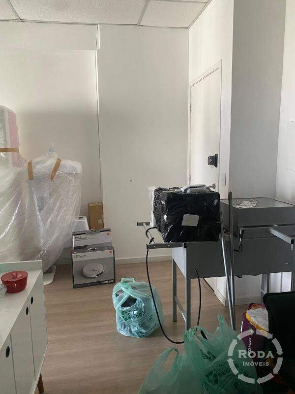 Sala à venda no Vila Mathias: 