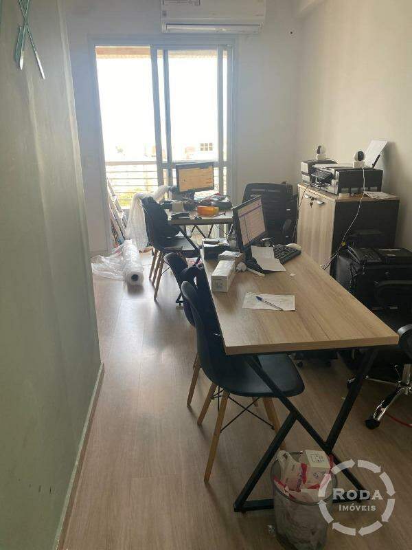 Sala à venda no Vila Mathias: 