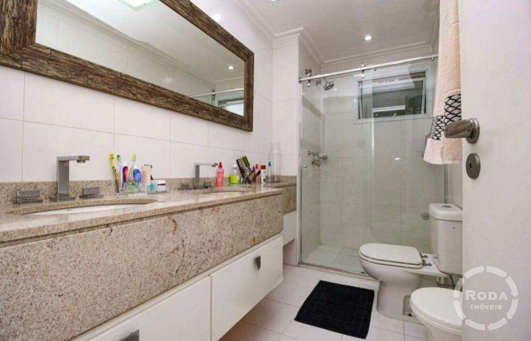 Apartamento à venda no Ponta da Praia: 
