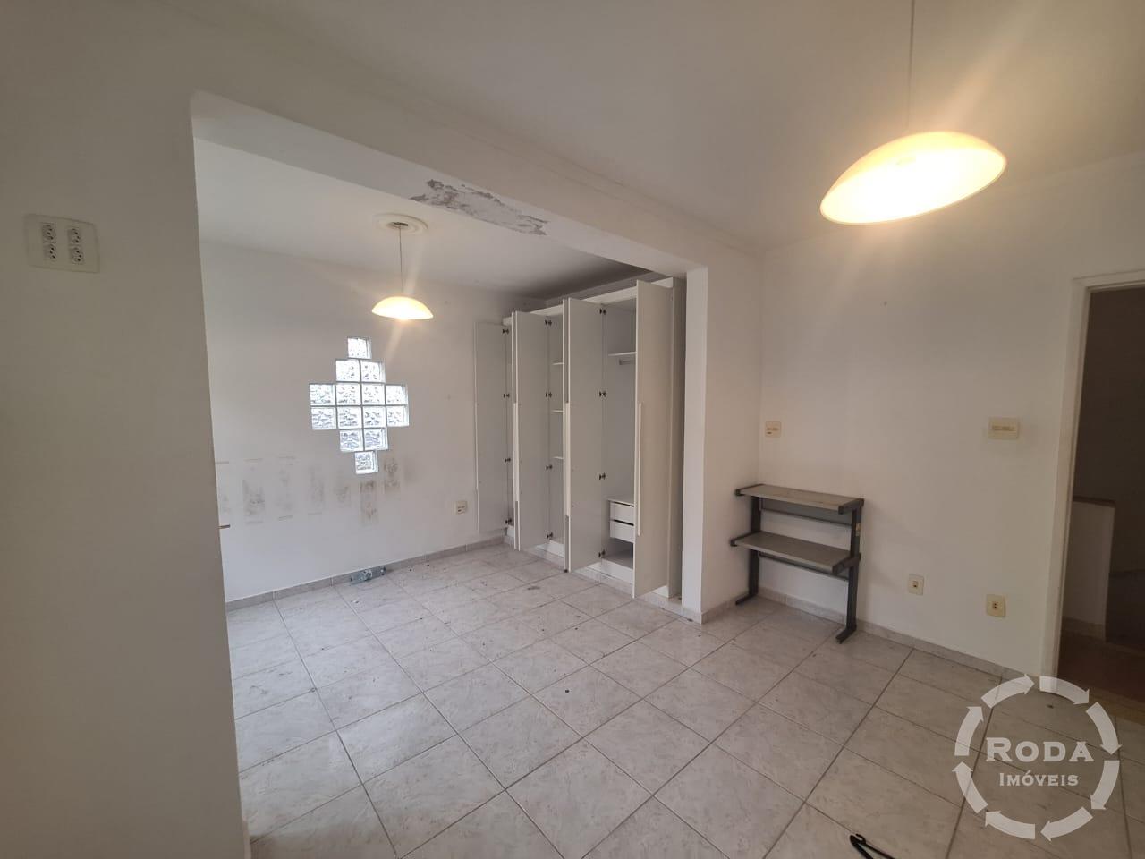 Casa para aluguel no Ponta da Praia: 