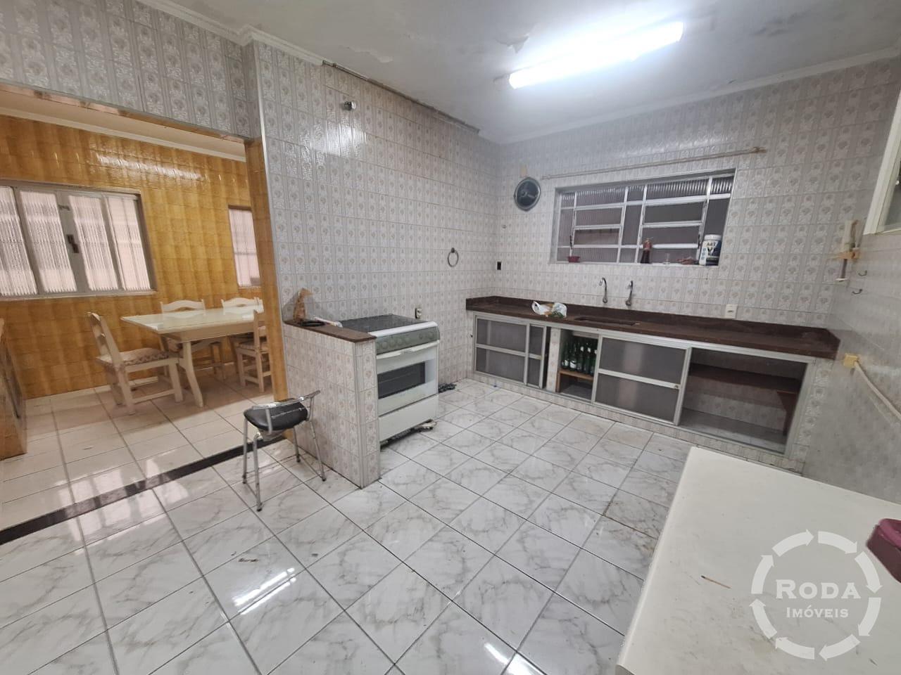 Casa para aluguel no Ponta da Praia: 