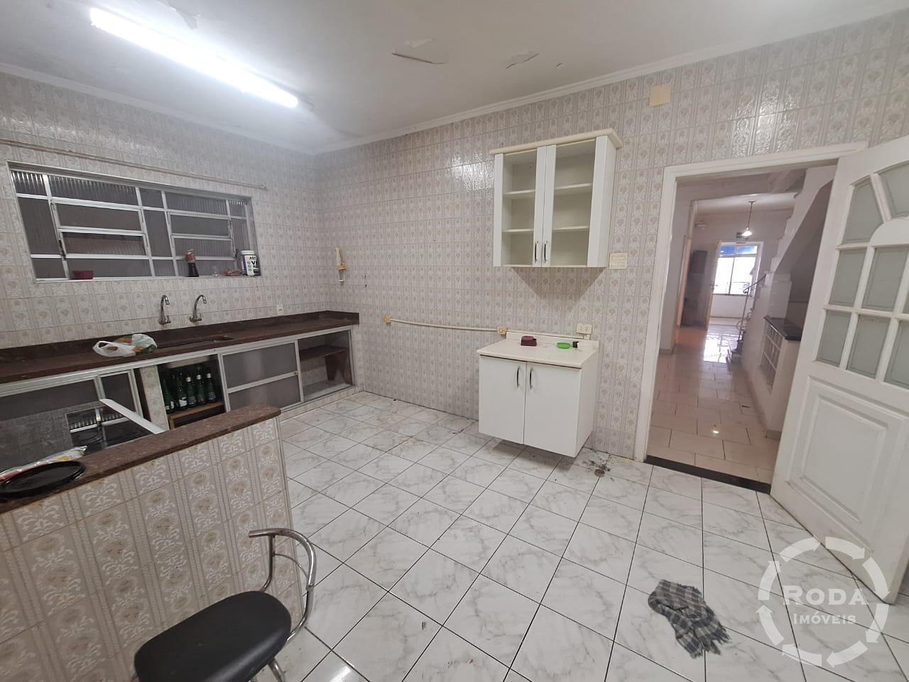 Casa para aluguel no Ponta da Praia: 