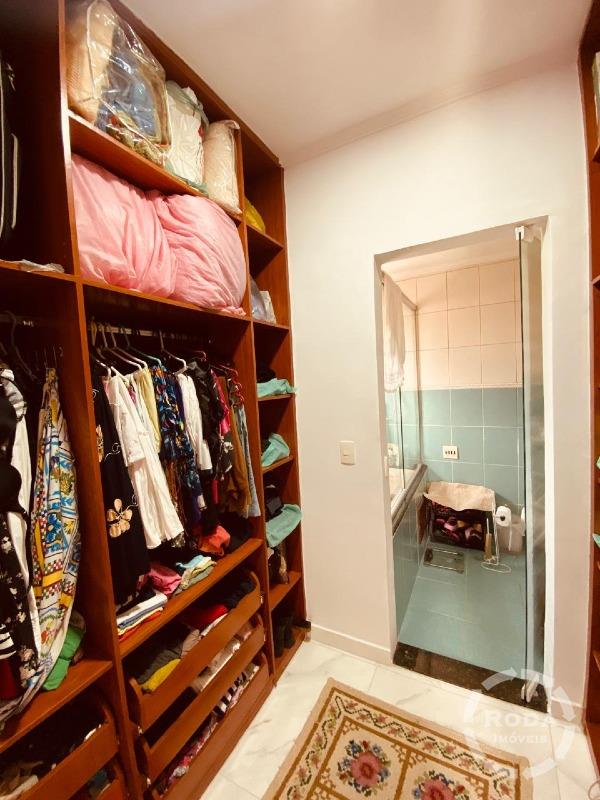 Apartamento à venda no Embaré: 