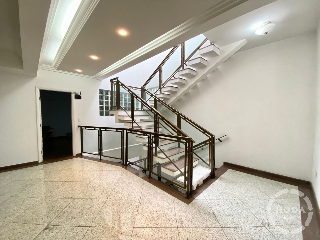 Casa à venda no Ponta da Praia: 