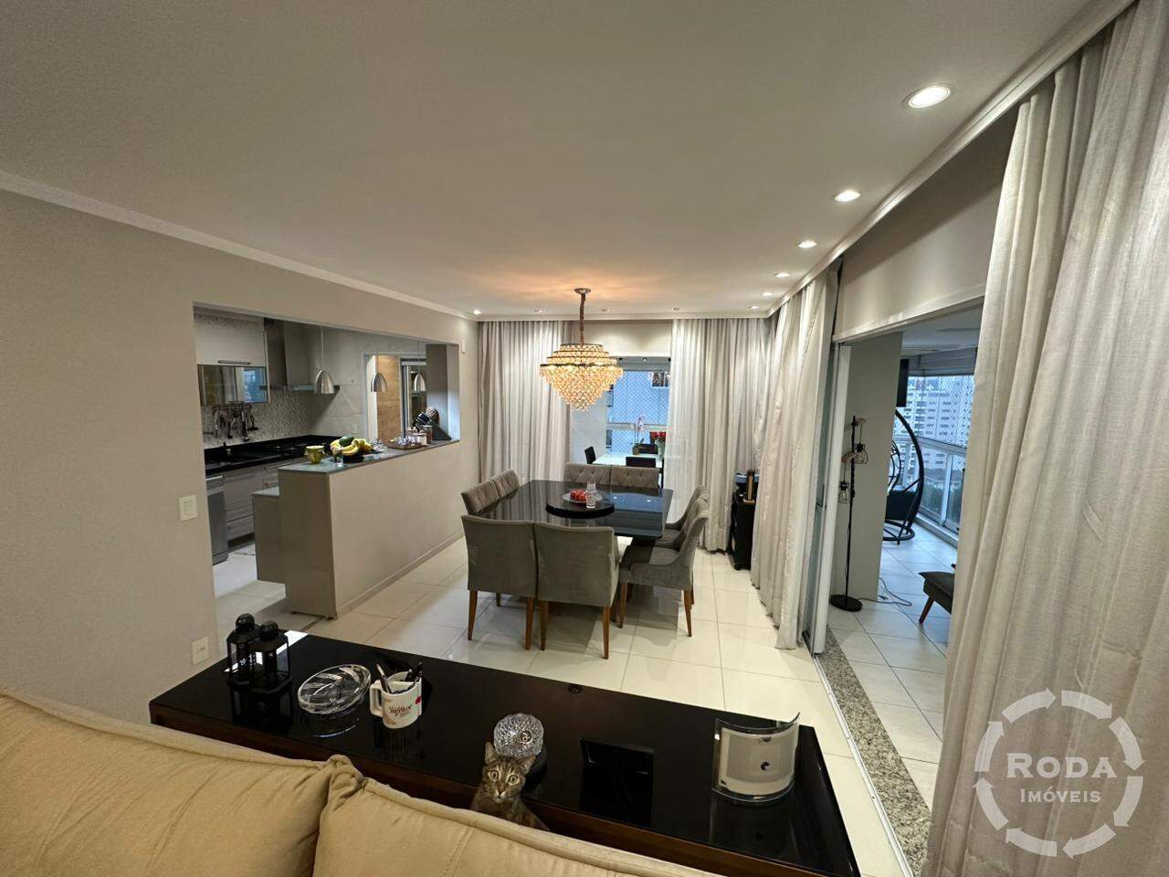 Apartamento à venda no Embaré: 
