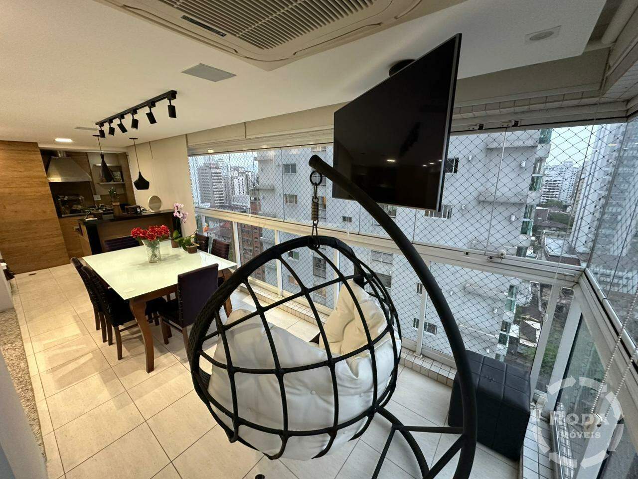 Apartamento à venda no Embaré: 
