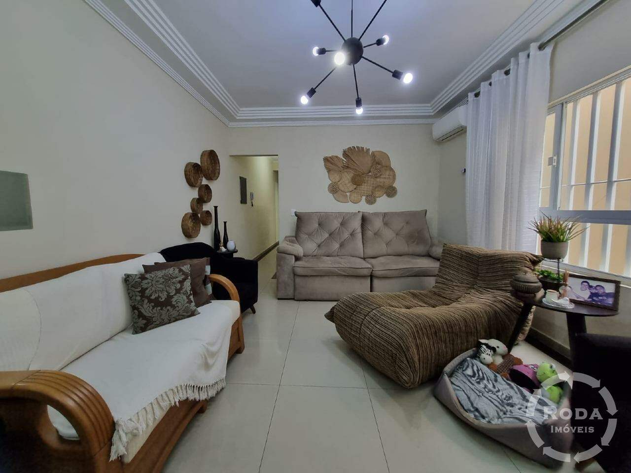Casa à venda no Macuco: 