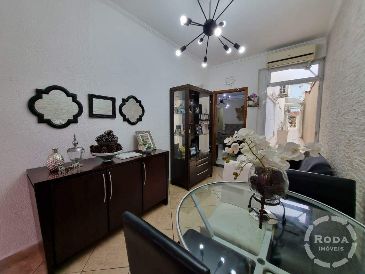 Casa à venda no Macuco: 