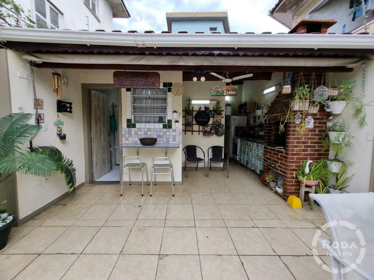 Casa à venda no Macuco: 