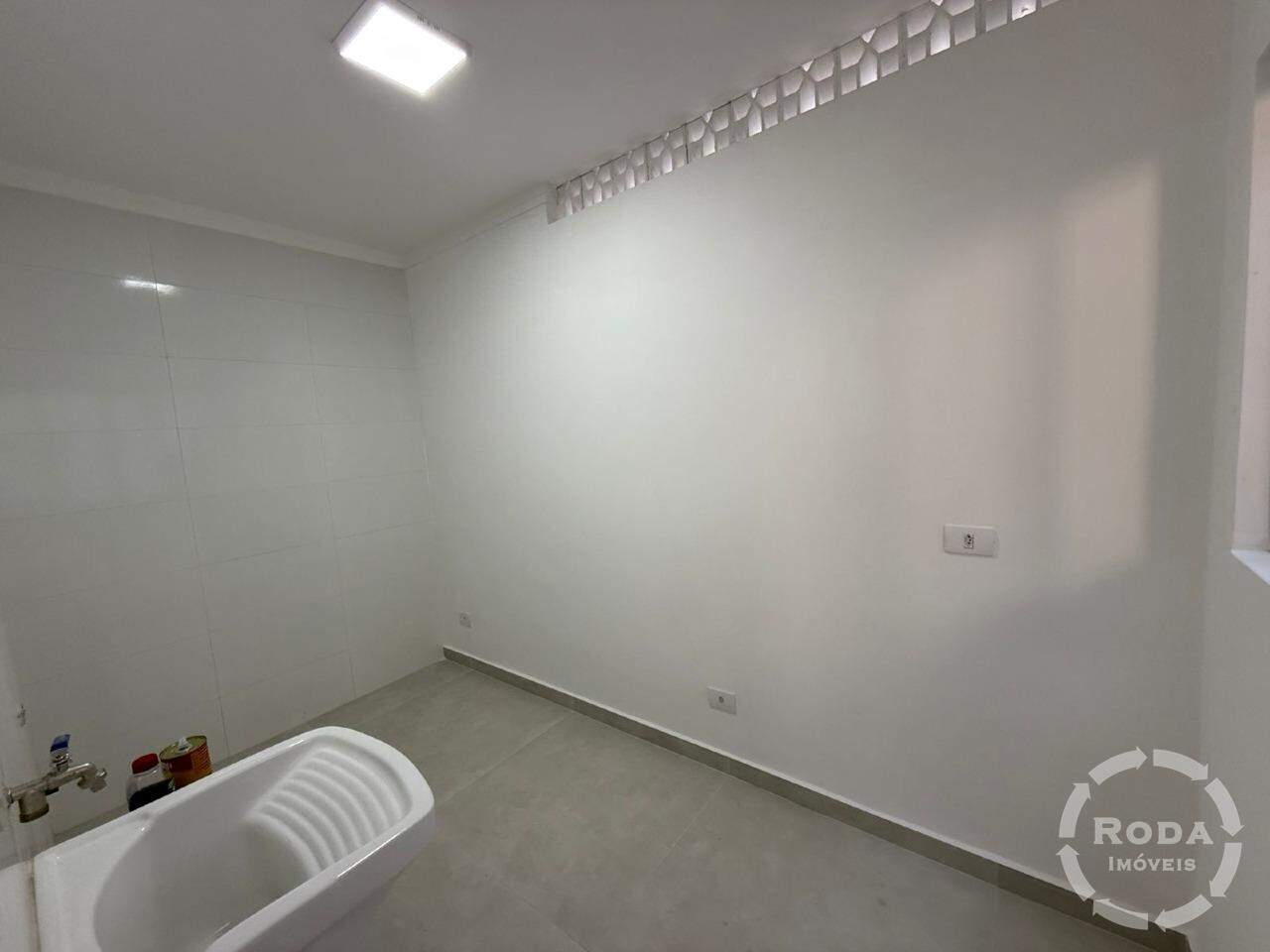 Casa para aluguel no Embaré: 